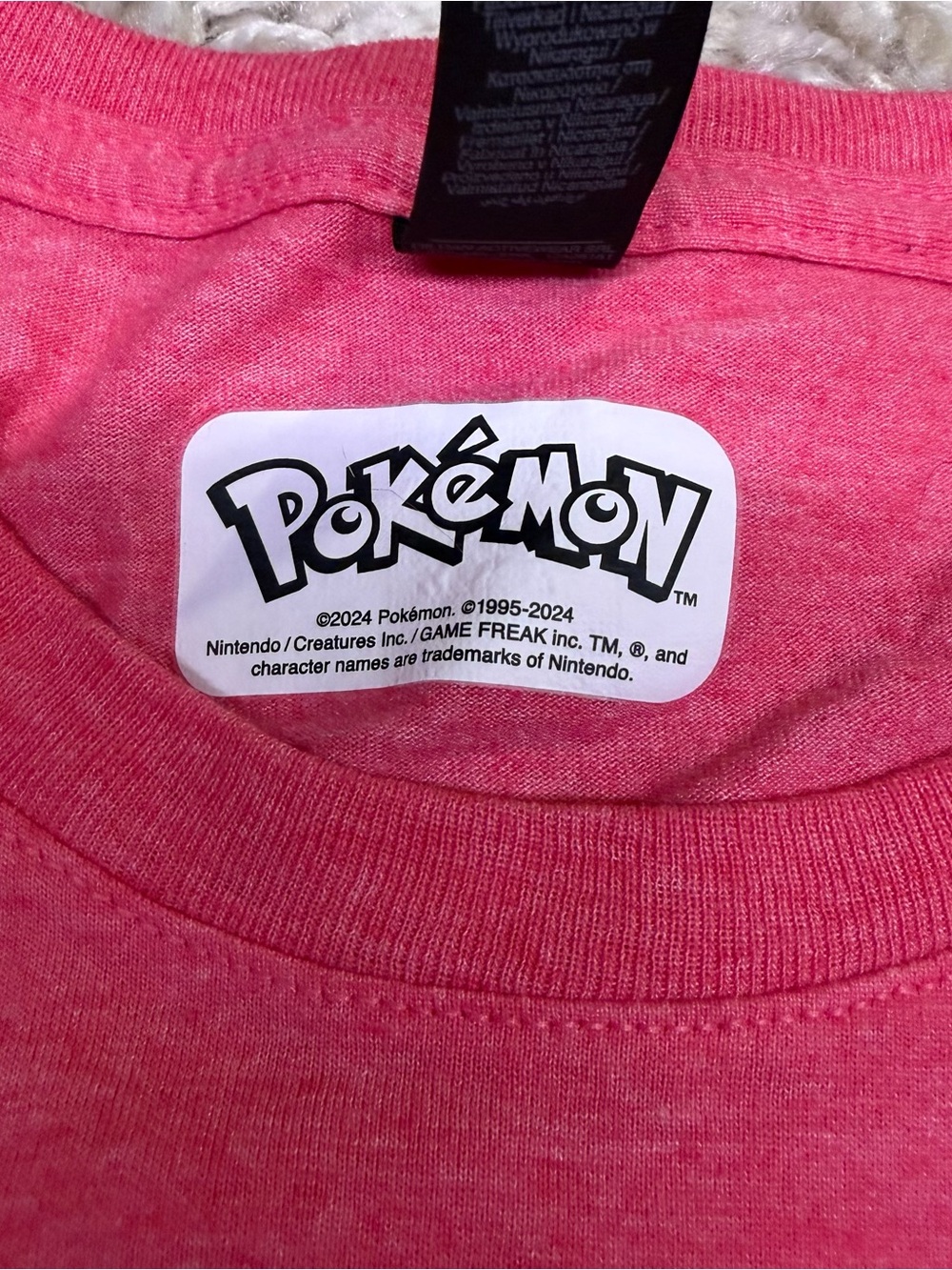 Pokemon Eevee Evolutions Women’s XS Pink Graphic T Shirt Gildan Softstyle - Picture 3 of 9